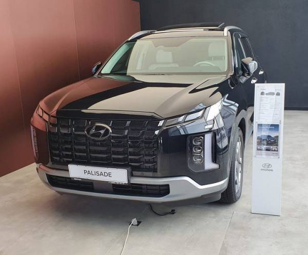 Официальных Hyundai в России больше нет, но есть неофициальные. Главный редактор &laquo;За рулем&raquo; назвал актуальные цены на &laquo;параллельные&raquo; Hyundai Tucson, Santa FE, Staria и Palisade