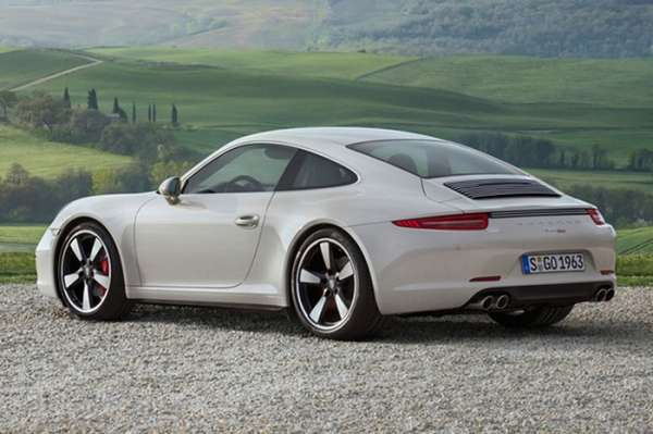 Представлен Porsche 911 50 Years Edition